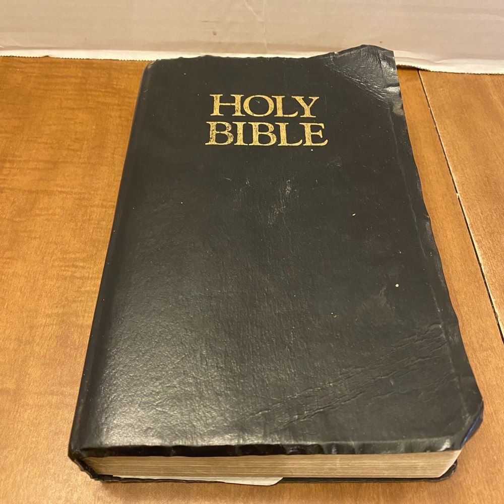 Holy Bible Giant Print Reference KJV Zondervan 1994 Red Letter Paperback
